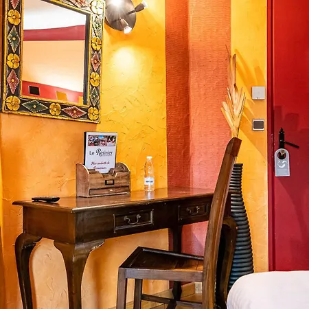 Hotel Le Resinier Le Barp