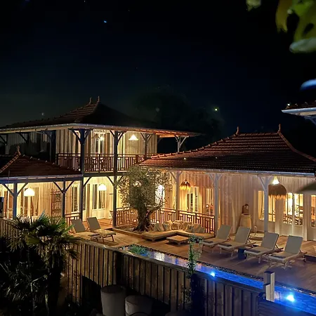 Le Résinier Hotel Le Barp