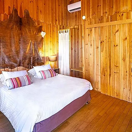 Hotel Le Resinier 2* Le Barp