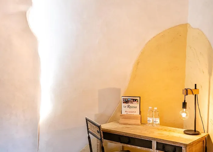 Hotel Le Resinier Hotel 2*