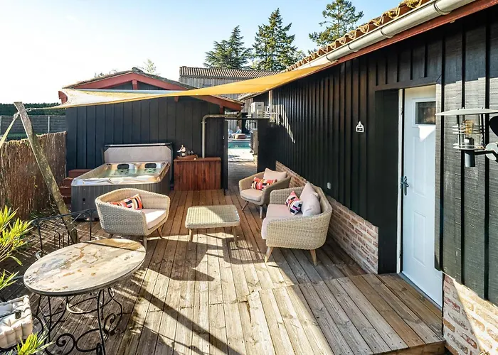 Le Resinier Hotel Le Barp