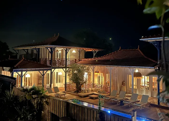 Le Resinier Hotel Le Barp