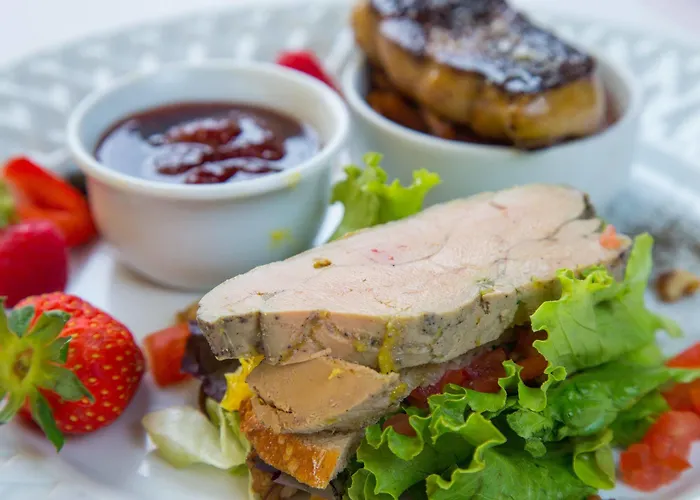 Hotel Hotel Le Resinier Le Barp