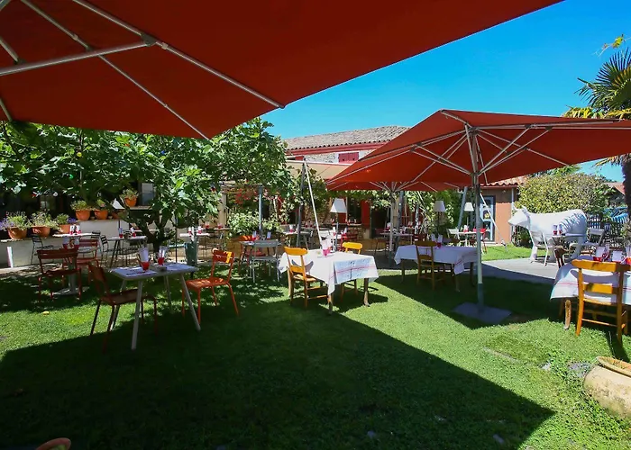 Hotel Hotel Le Resinier Le Barp